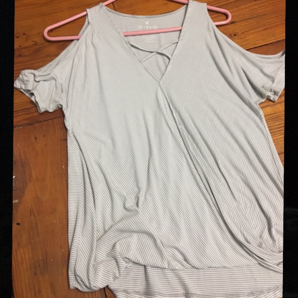 AE Soft & Sexy open shoulder top